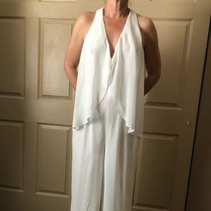 White Venus jumper~CLOSEOUT